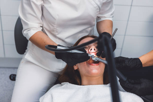 Best Tooth Infection Emergency Dentist  in Willits, CA